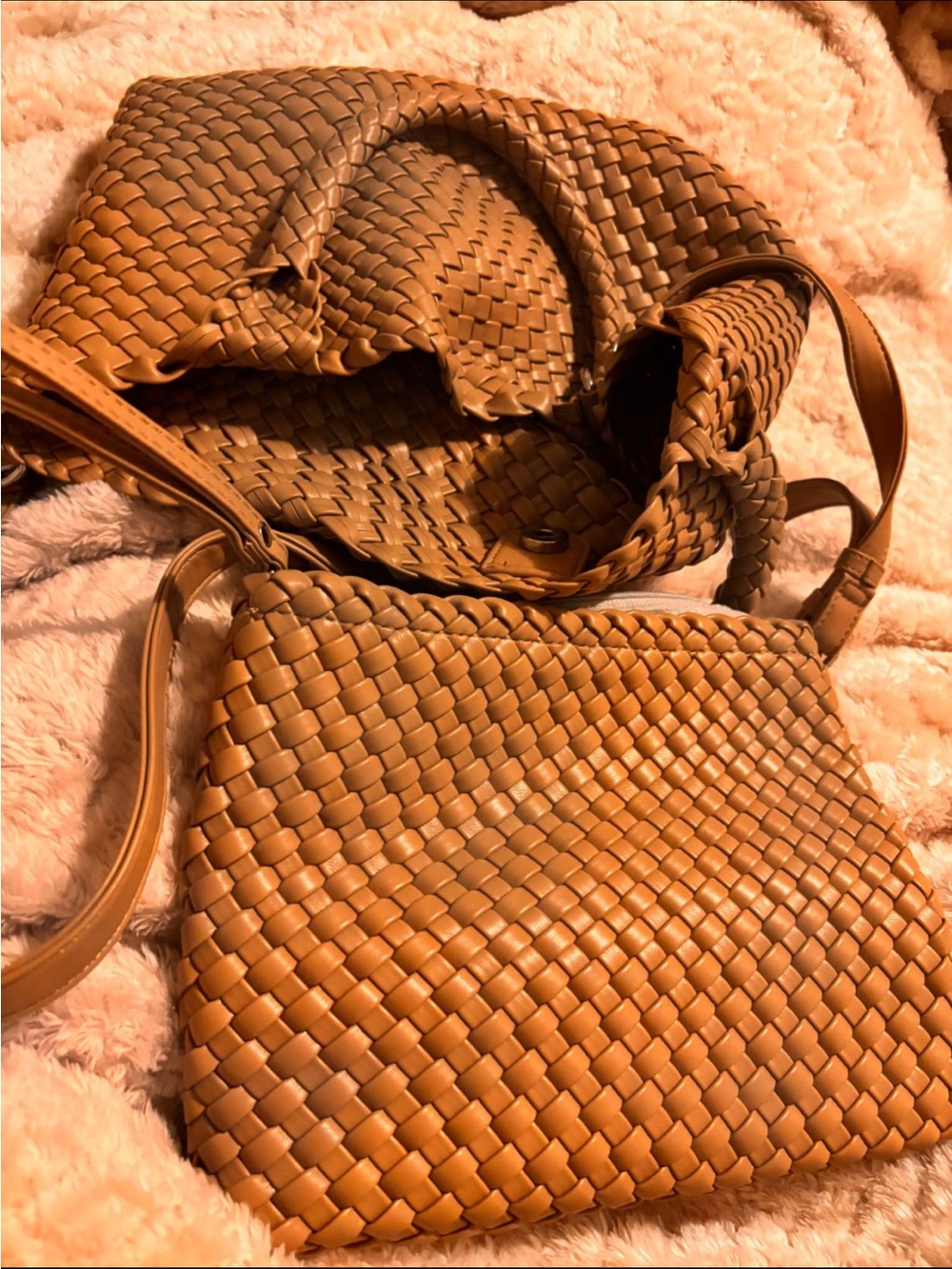Rachel Zoe Woven bag with clutch - Picture 6 of 7